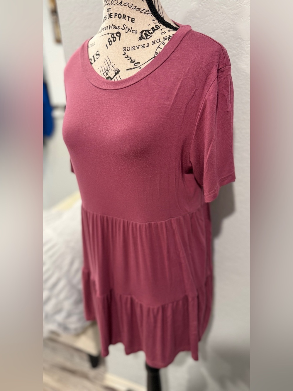 Boutique Maternity Top Size Medium Mauve Babydoll Tunic Tiered Shirt - Picture 3 of 6